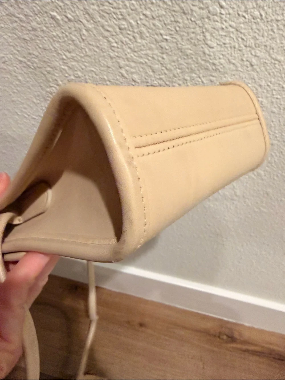 Vintage Coach Scooter Crossbody Bag Cream